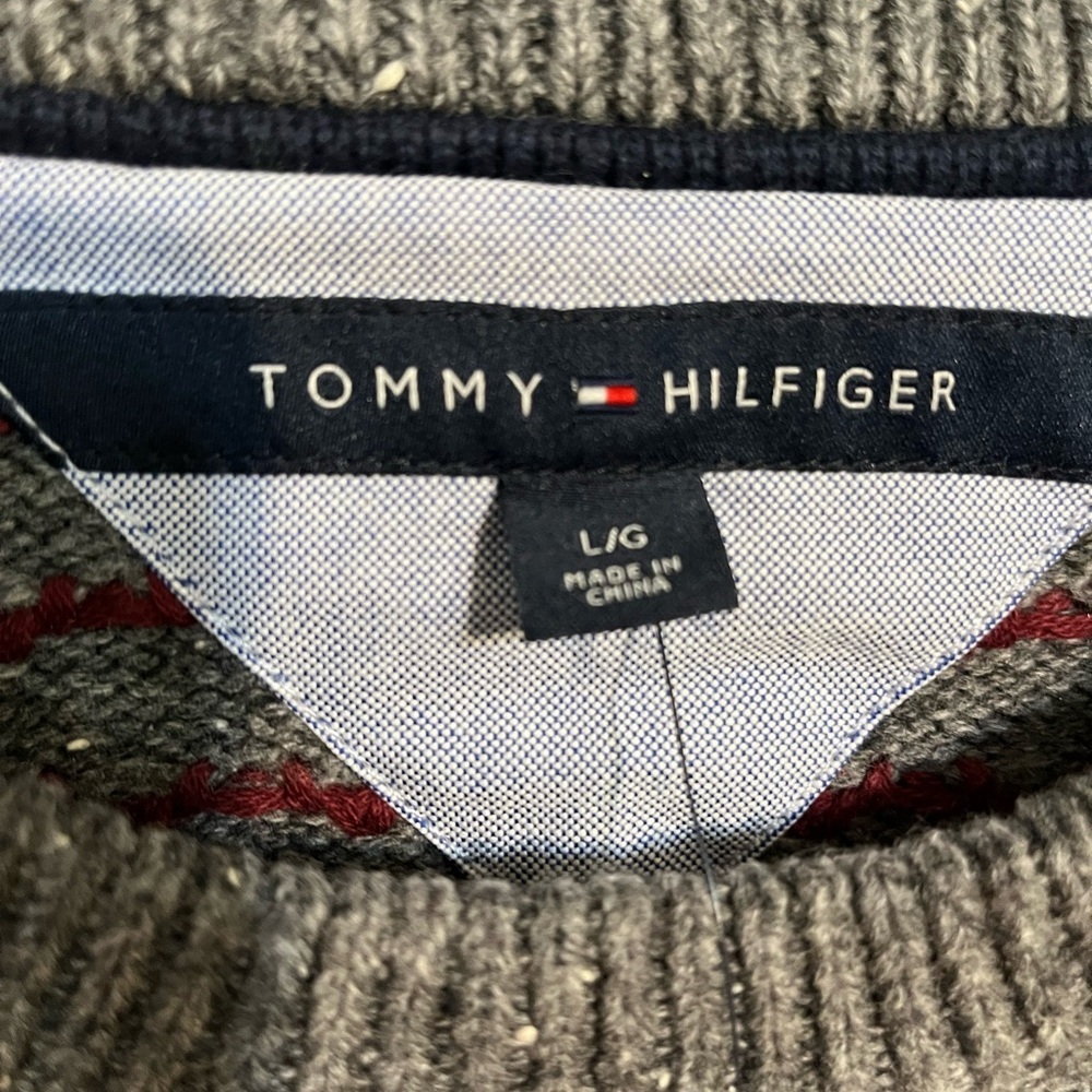 Tommy Hilfiger Gray and Red Patterned Sweater NWT - image 7